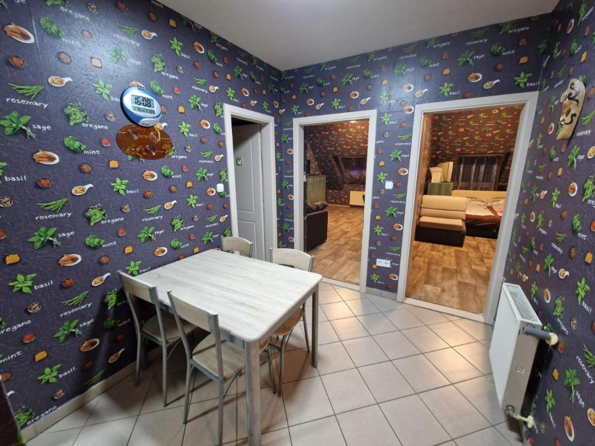 Marti 3 Bedroom Apartment Debrecen Luaran gambar